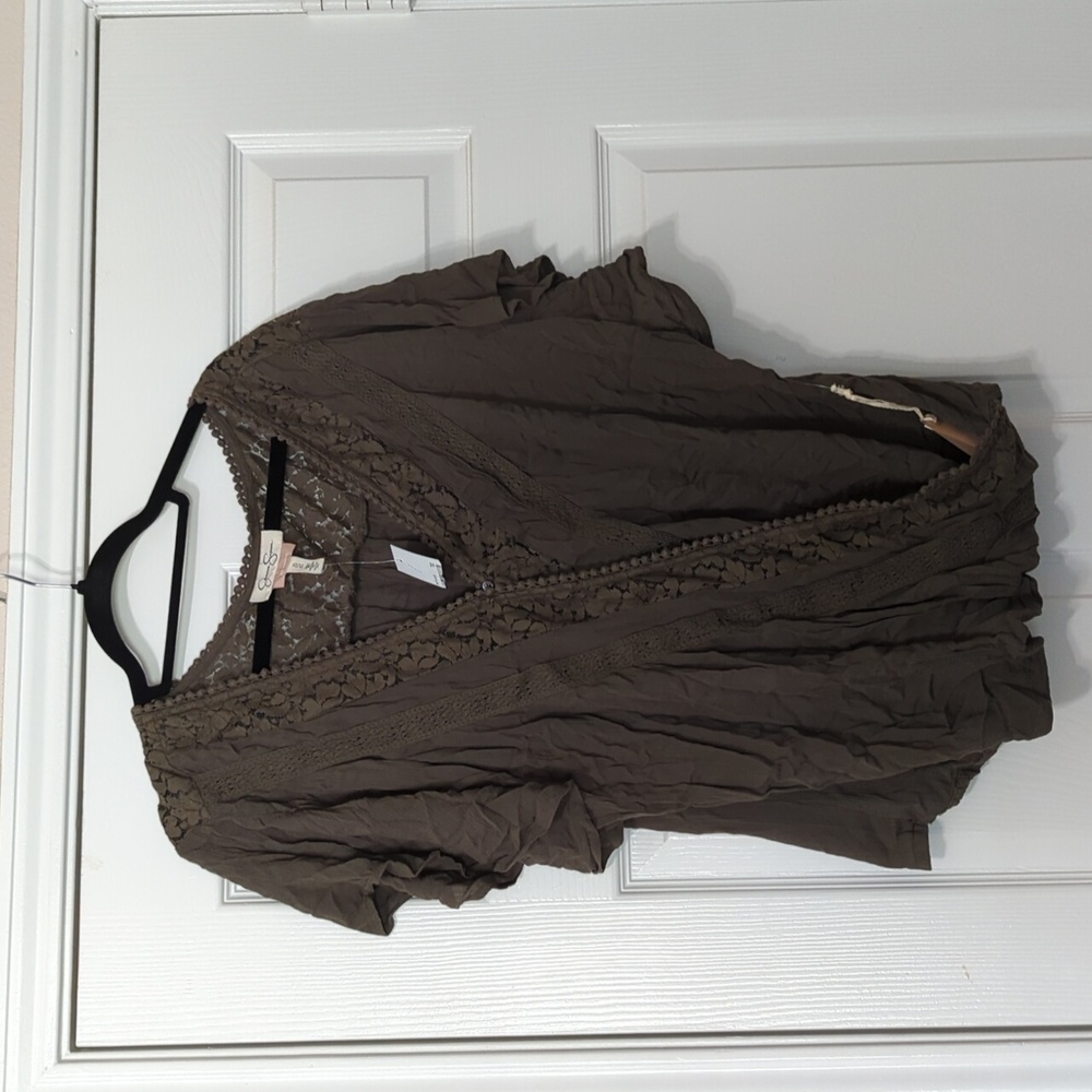 Jessica Simpson, maternity short sleeve, size XL,  Color: green olive